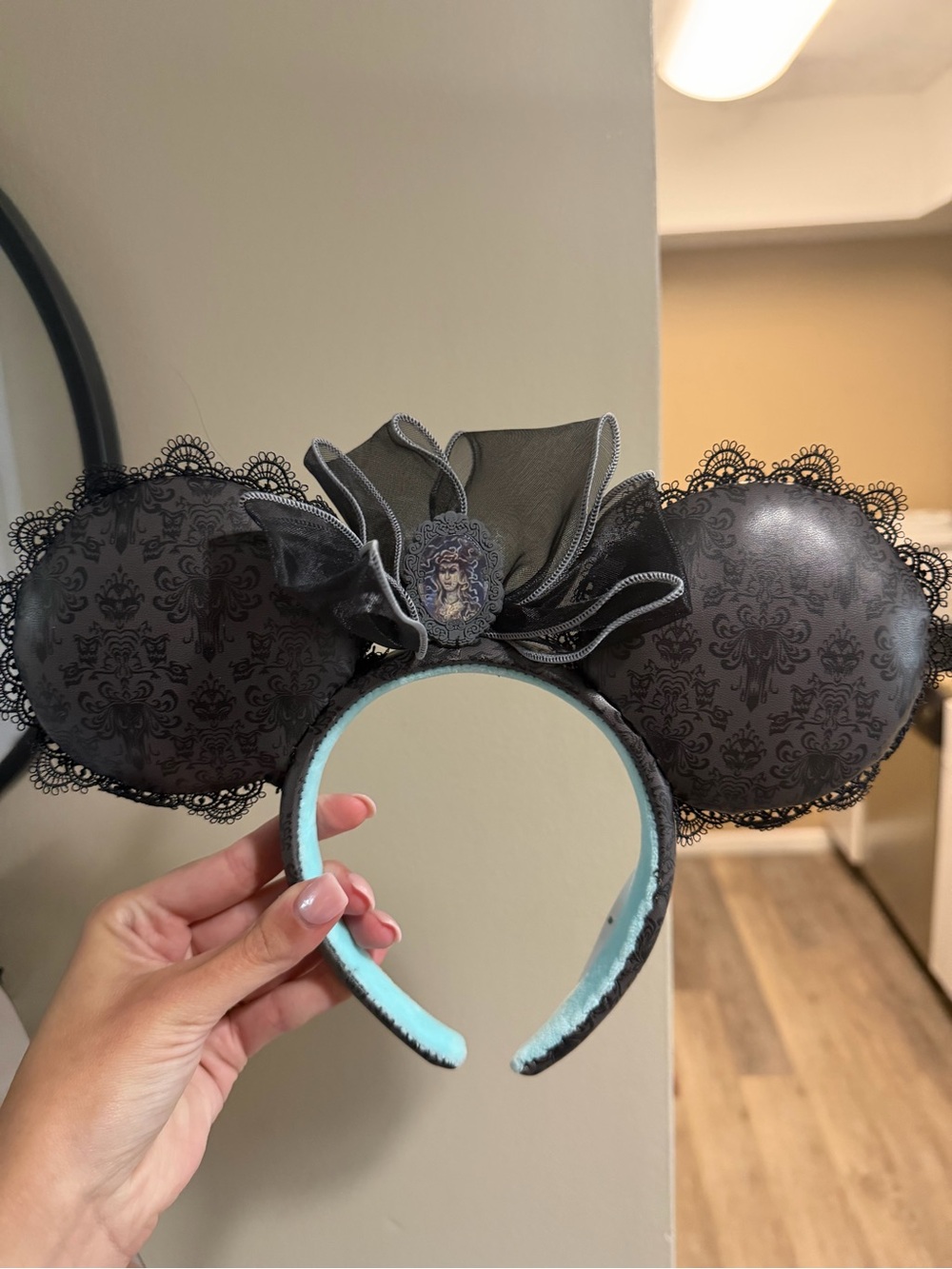 Disney Parks Haunted Mansion Madame Leota Wallpaper Lace Ears